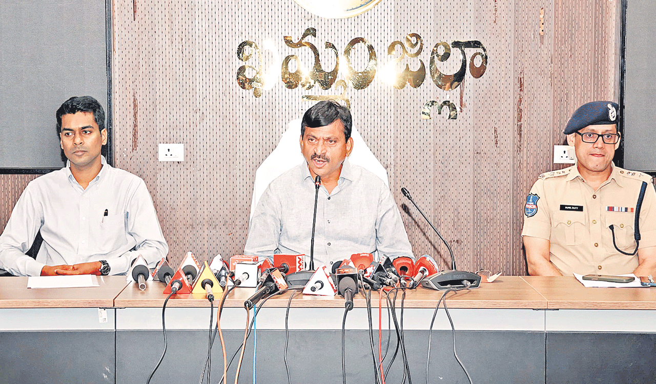 Ponguleti walks out of press meet over questions on house sites for evicted Velugumatla families