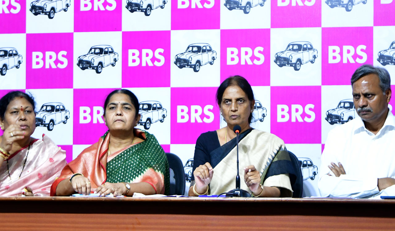 BRS leaders allege muzzling in Assembly, demand House panel on mining issue