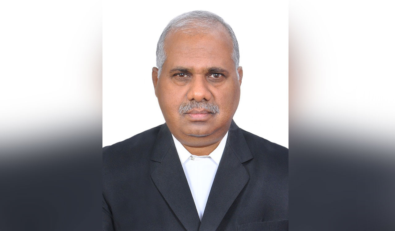 Adilabad’s man awarded PhD by AU for research on adult learning in petroleum industry in India
