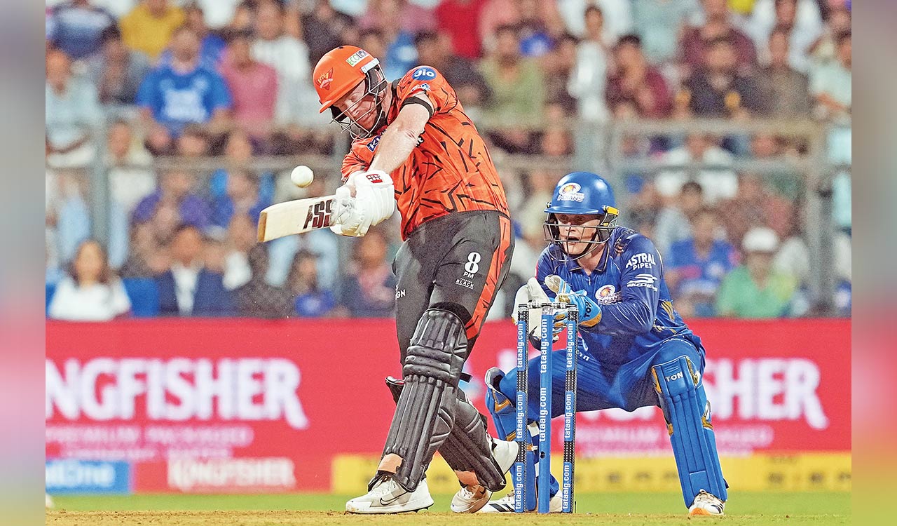 Head, Klaasen power-hitting propels SRH to 6-wicket win against Mumbai Indians
