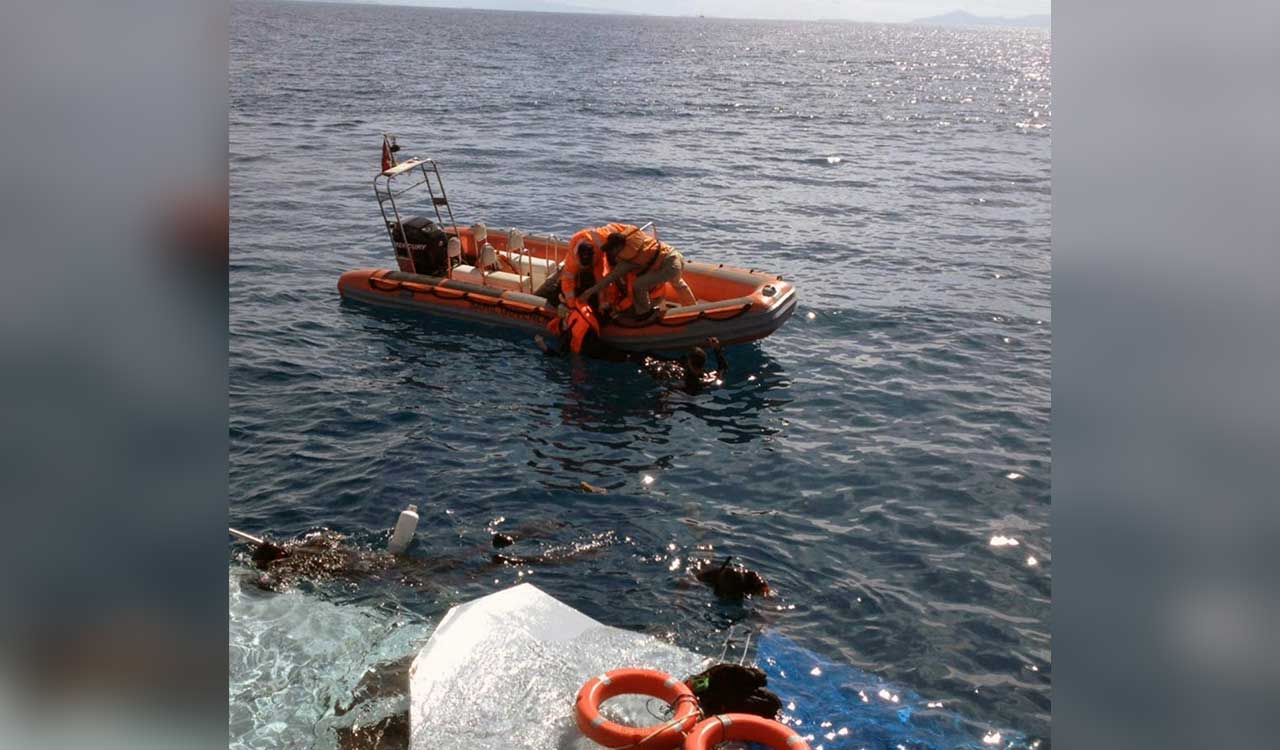 Boat carrying 250 people, including Rohingya and Bangladeshis, sinks in Andaman Sea