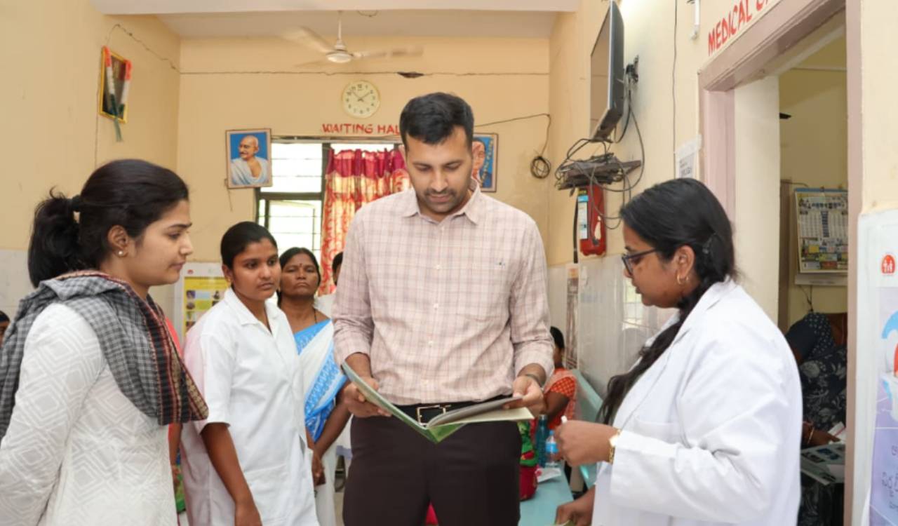 New Collector Prateek Jain makes surprise hospital visit in Narayankhed
