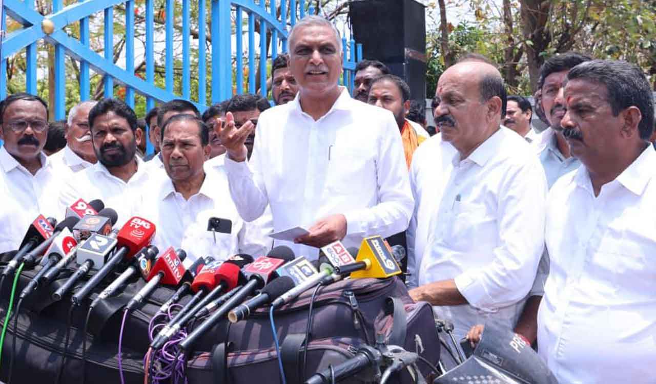 Harish Rao alleges phone tapping, hacking by Telangana Police; vows probe after BRS returns to power