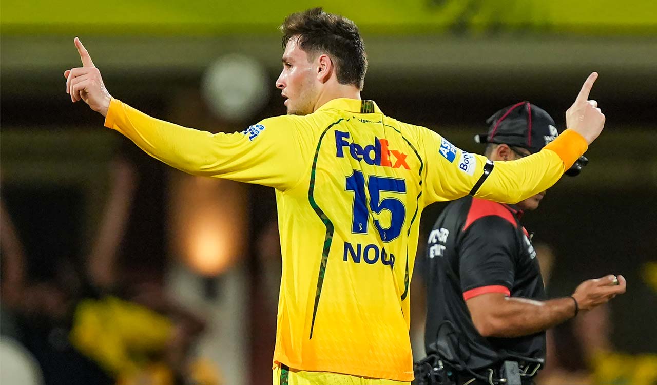 IPL 2026: Akeal Hosein guided Noor Ahmad on lengths to exploit Chepauk pitch, reveals CSK coach Sriram