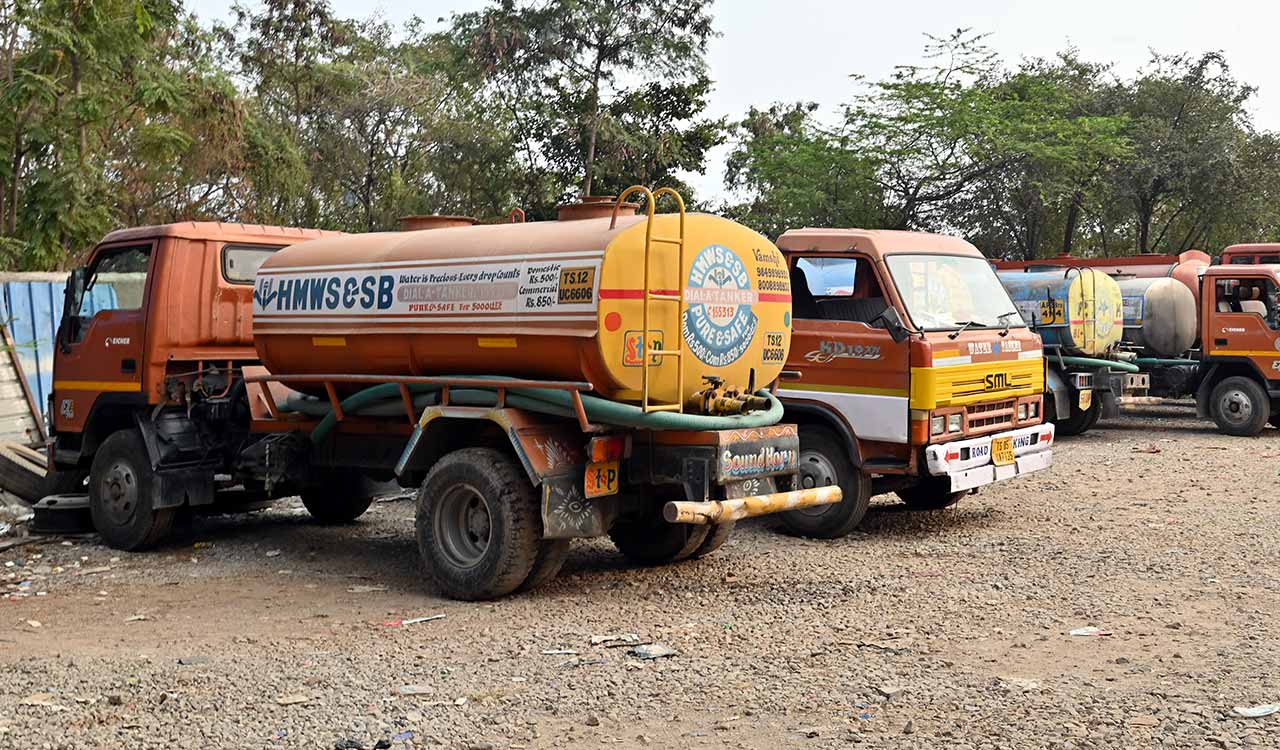 Hyderabad: IVRS glitch disrupts water tanker bookings, customer services