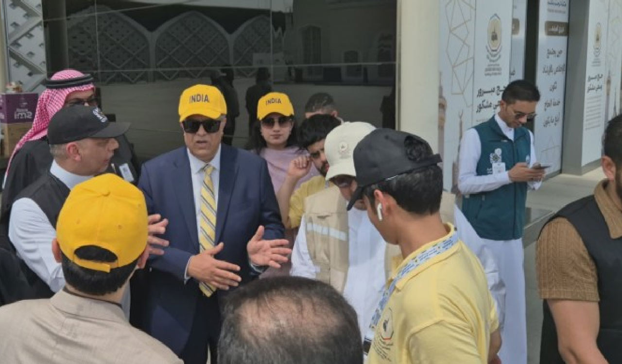Indian envoy reviews Haj 2026 arrangements in Makkah