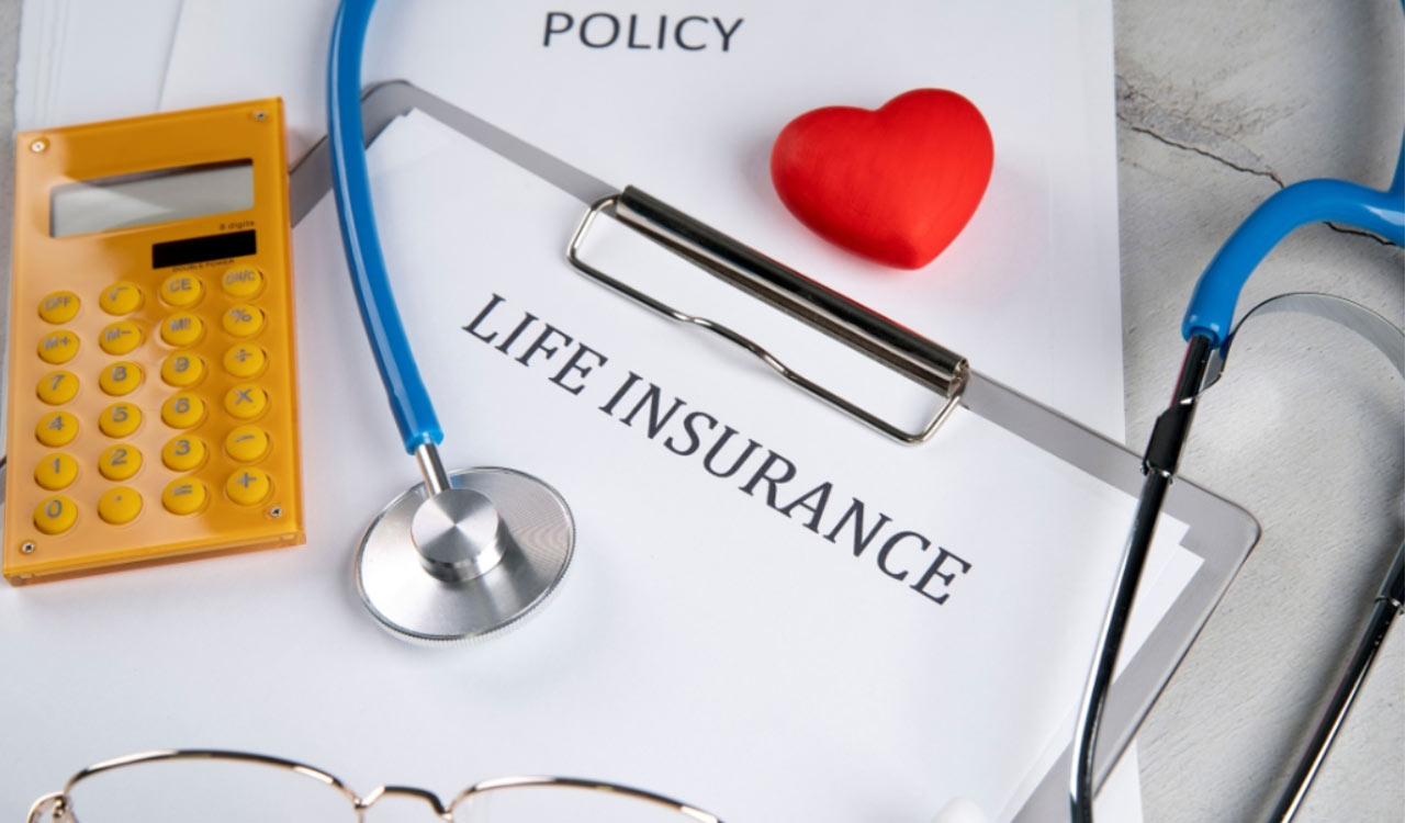 Singareni implements Rs 10 lakh free insurance scheme for natural deaths