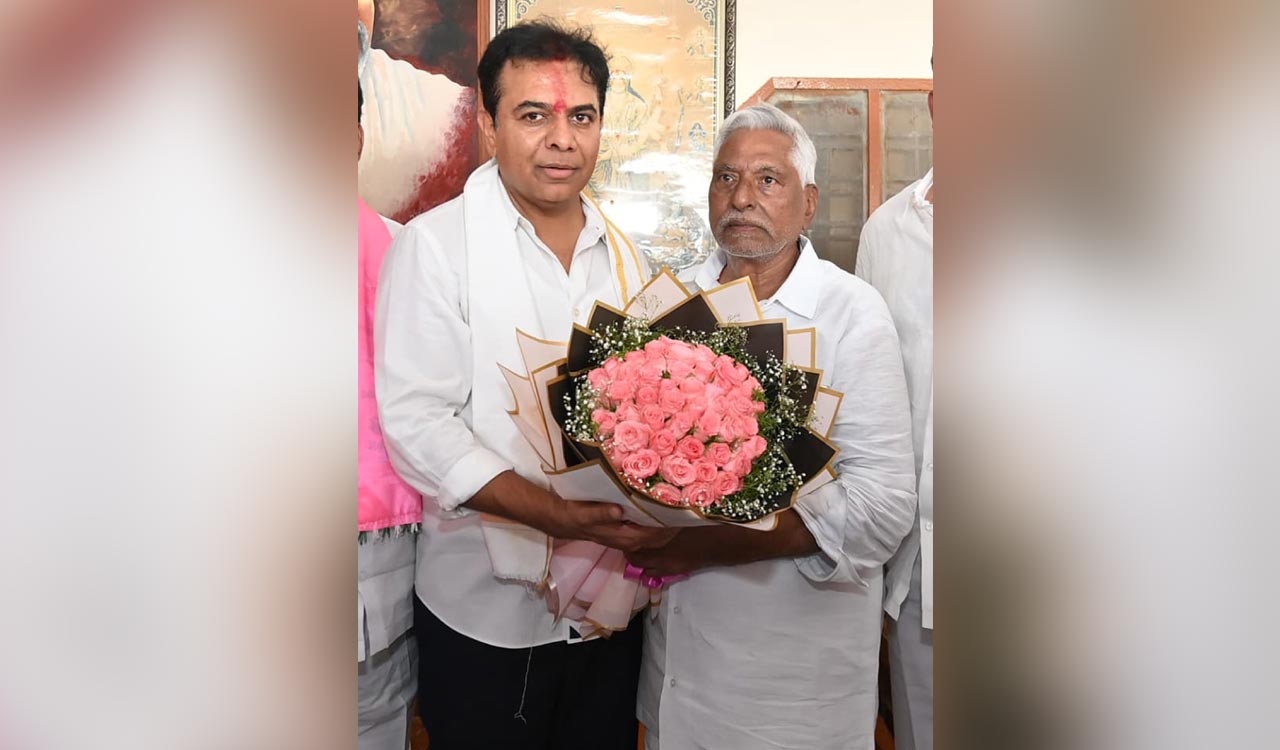 BRS set to gain ground in Karimnagar as Jeevan Reddy confirms entry