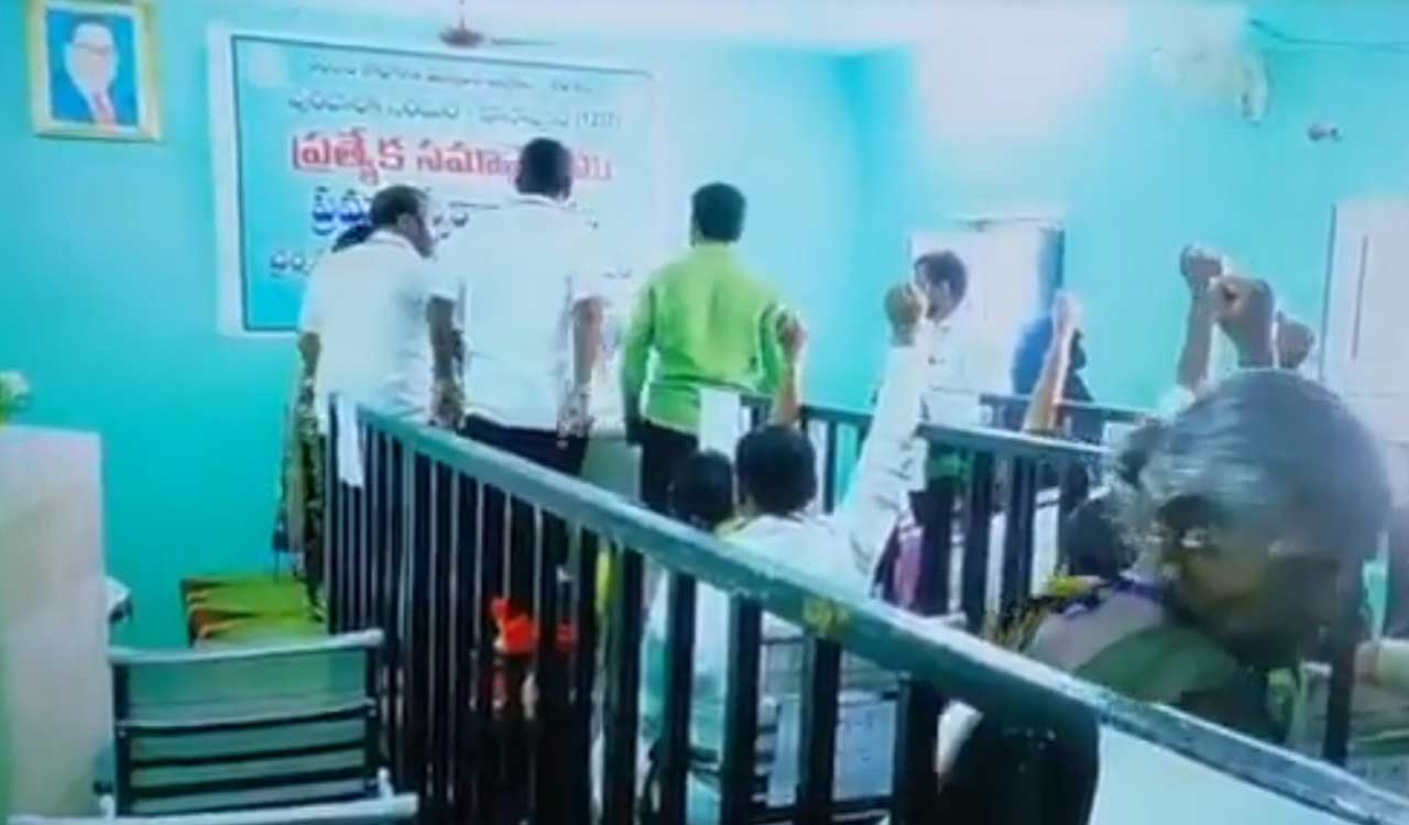 Khanapur MLA Bojju draws flak for over-enthusiasm during elections to Khanapur chairperson