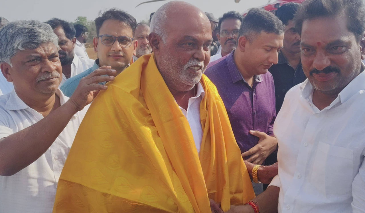 Mancherial MLA warns of defections, urges priority for loyal Congress leaders