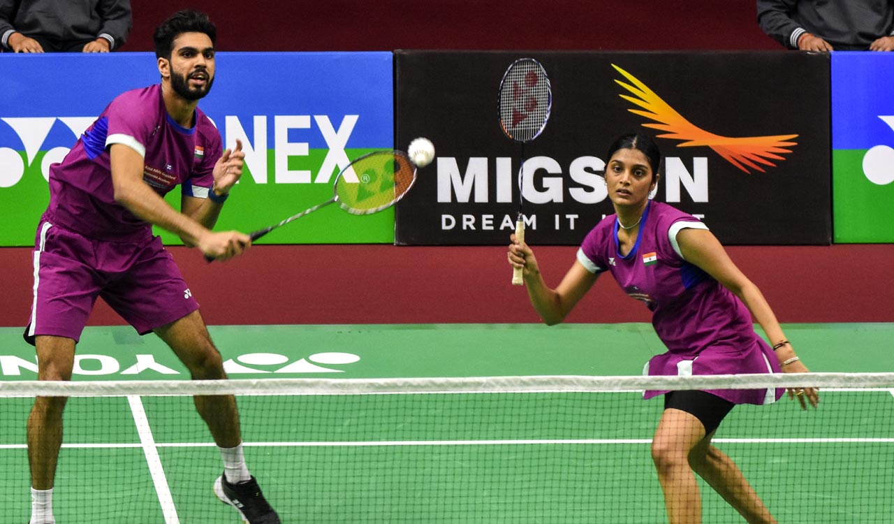 Dhruv Kapila and Tanisha Crasto win opening match in Asia Championships