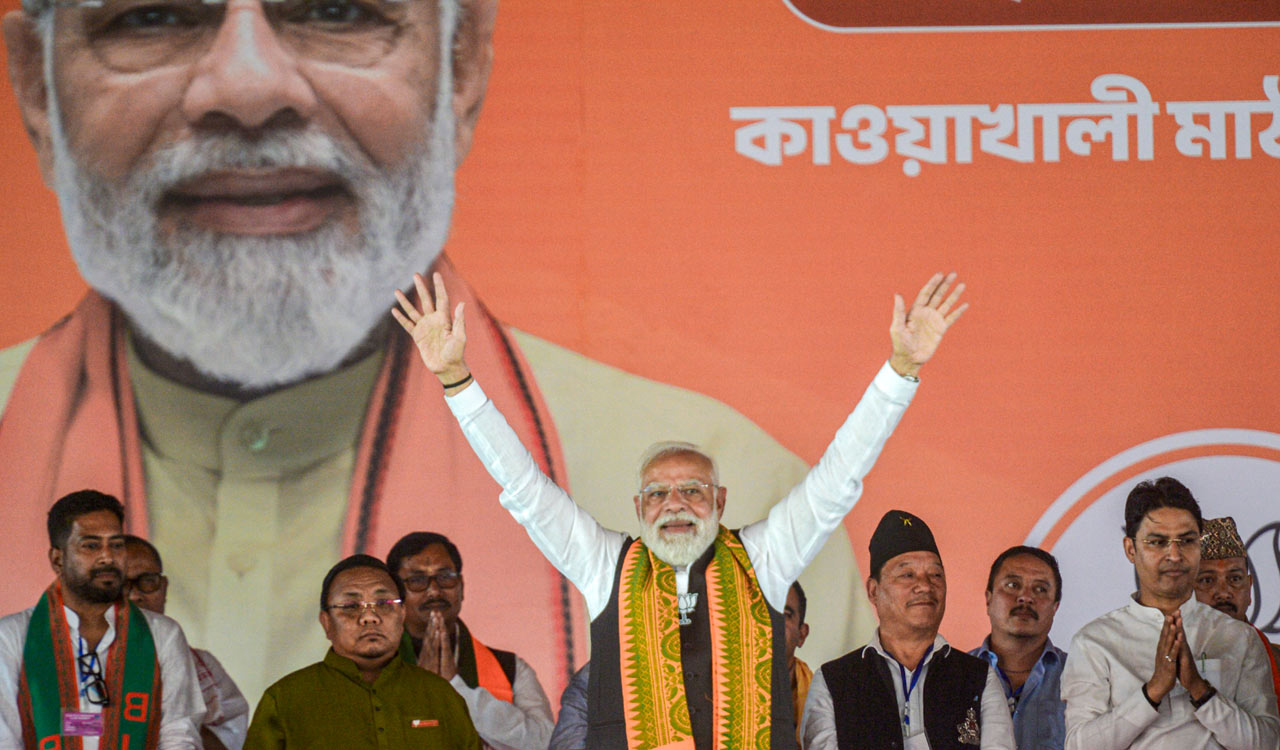 PM Modi warns of ‘tukde-tukde’ plot to snap Siliguri Corridor