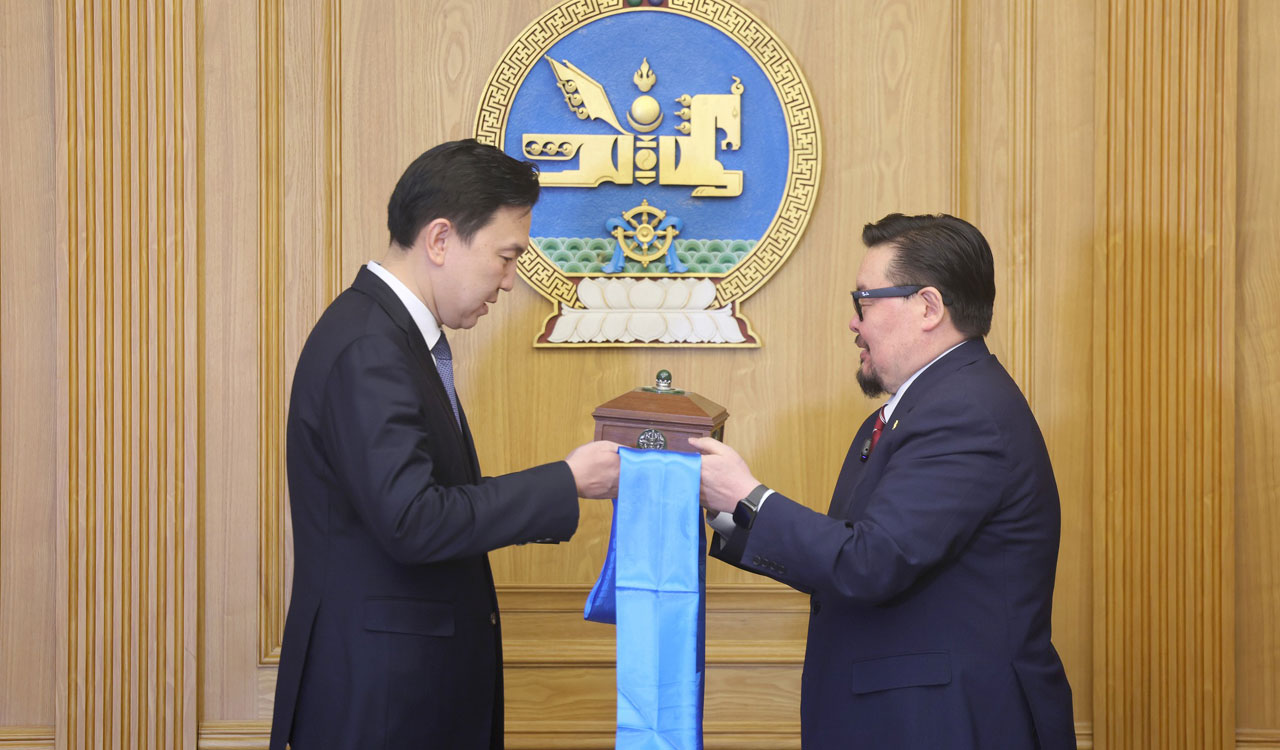 Nyam-Osor Uchral sworn in as Mongolia’s new Prime Minister