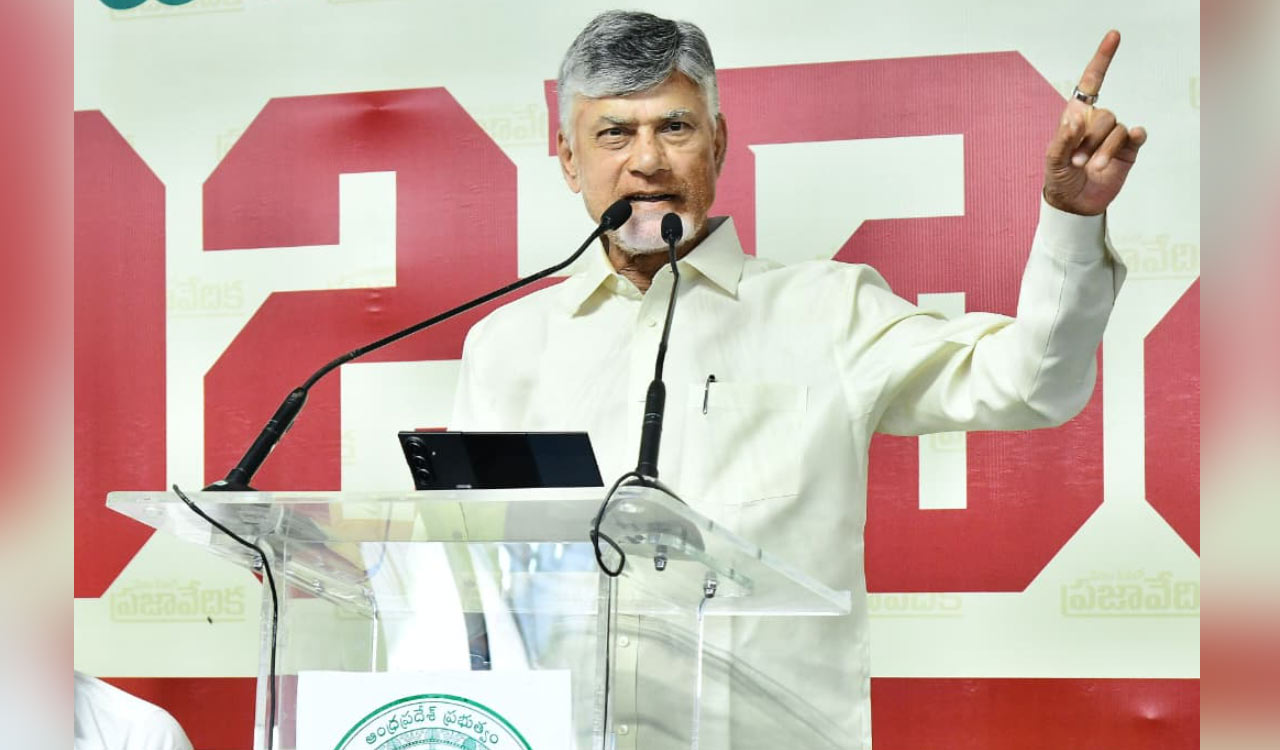 Naidu yet again admits pressuring Centre to merge seven Telangana mandals with Andhra Pradesh