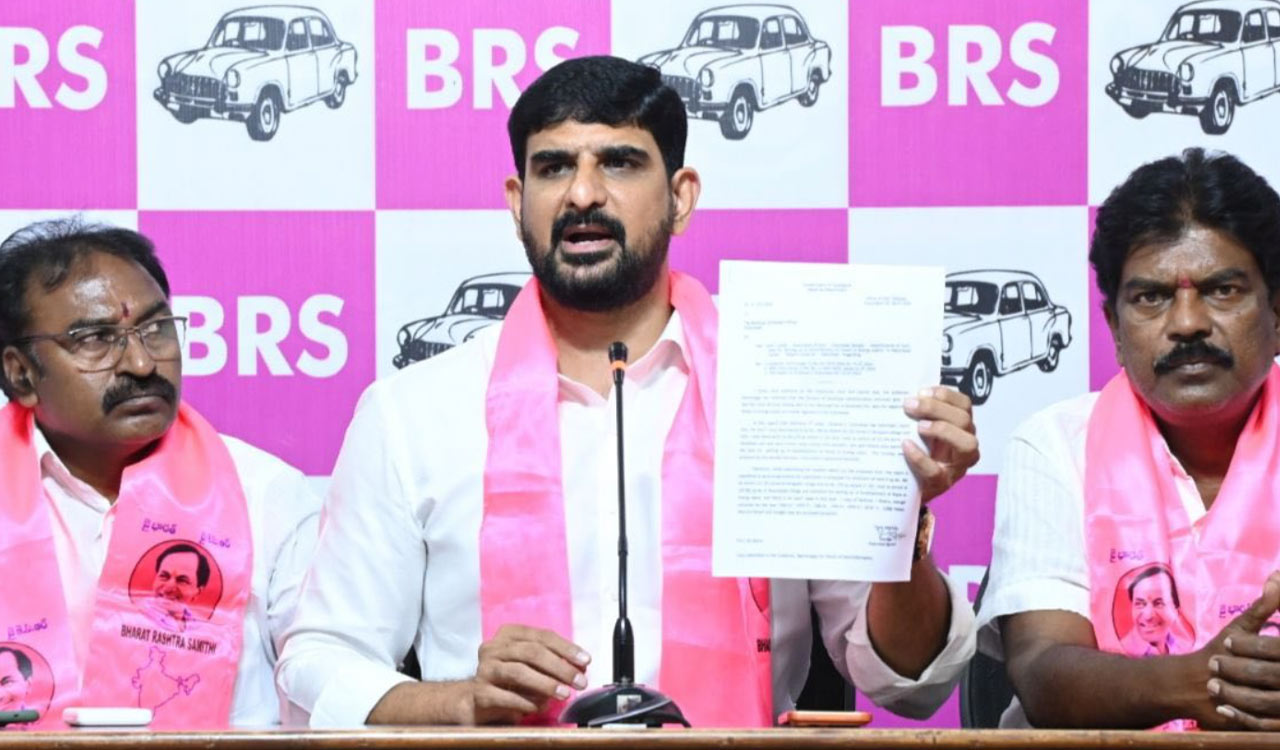 Kaushik Reddy warns of mass protests over Sirasapalli dumping yard