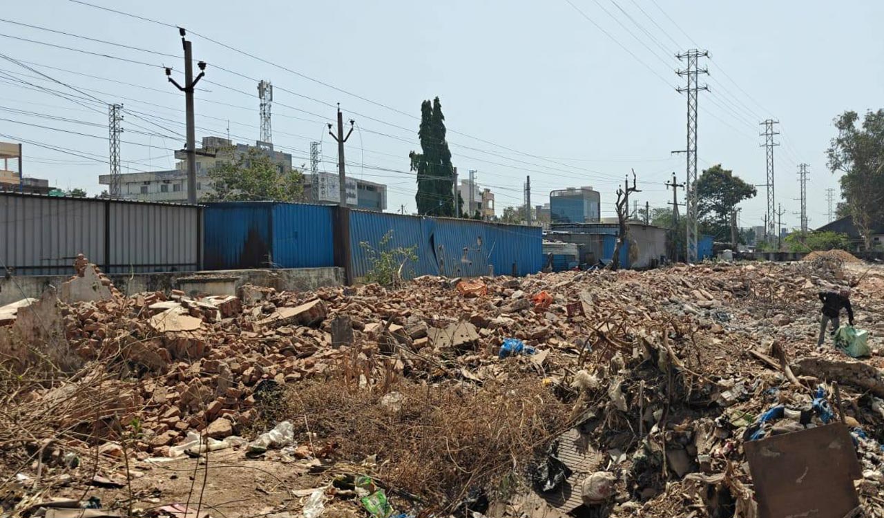 Attempt to encroach school land sparks uproar in Sangareddy