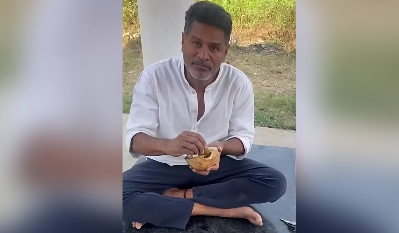 Prabhu Deva enjoys simple village life, sleeps on the floor outside house