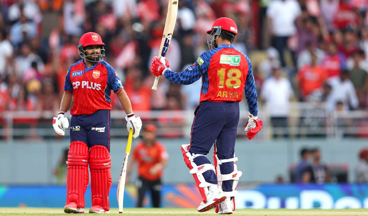 Punjab Kings extend winning run with six-wicket victory over Sunrisers Hyderabad