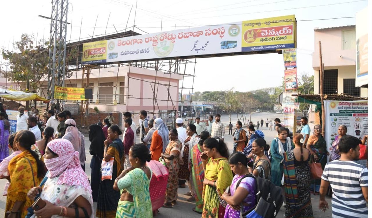 TGSRTC strike enters day two, commuters continue to face hardship