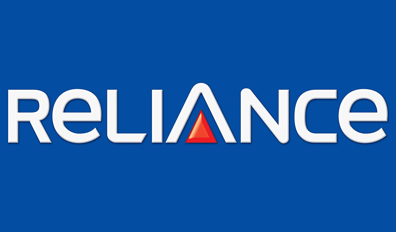 CBI arrests two RCom executives in Rs 19,694 crore bank fraud case