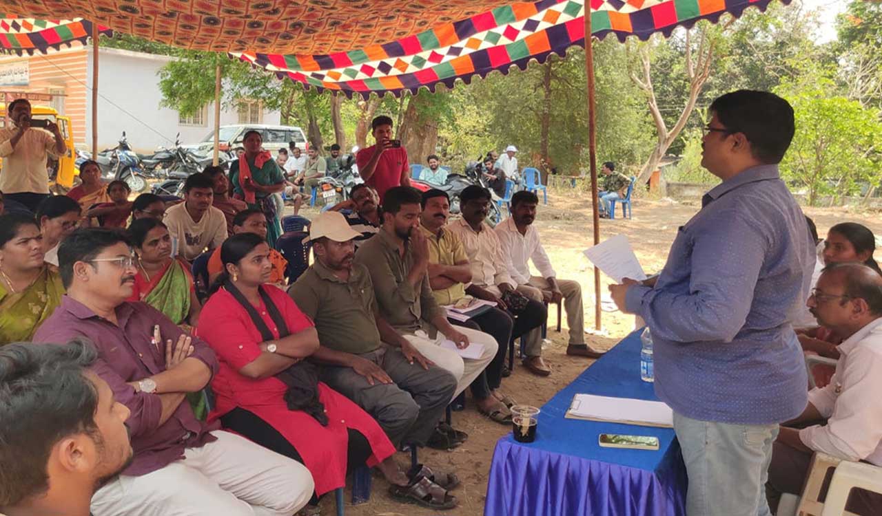 Dhanbad GP in Kothagudem refuses NOC to SCCL until issues faced by villagers resolved