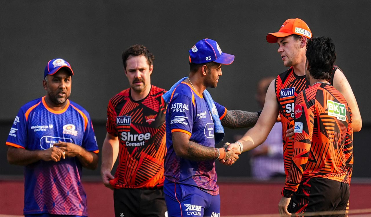 Sunrisers Hyderabad aim to deepen Mumbai Indians’ IPL woes