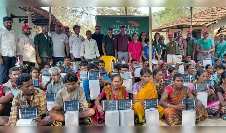 Cop distributes solar lamps, essentials to adivasis in Kothagudem’s Palavagu