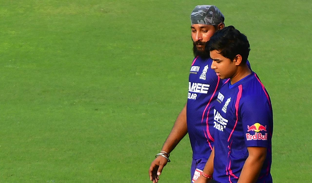 Royals look to extend unbeaten run as SRH struggle for form