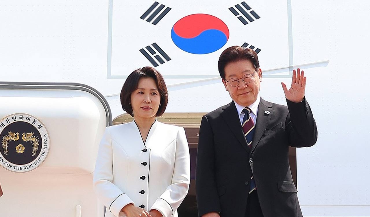 S Korean President departs for India, summit talks with PM Modi on Monday