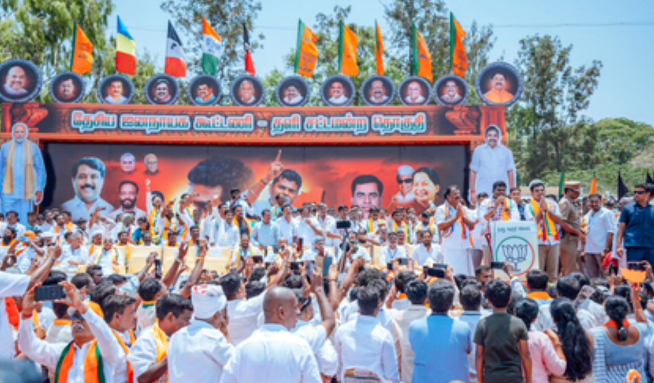 ECI shares rules for media coverage of voting in Bengal, Tamil Nadu