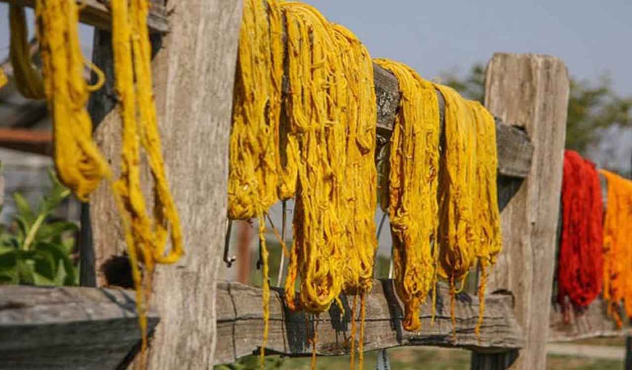 West Asia conflict pushes up yarn prices, adds to Sircilla weavers’ woes