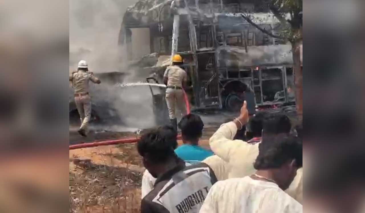 Six burnt alive as car catches fire after head-on collision with bus in Karnataka