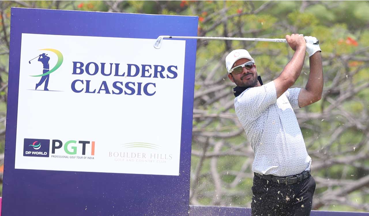 Shubhankar Sharma extends lead at Boulders Classic with 64