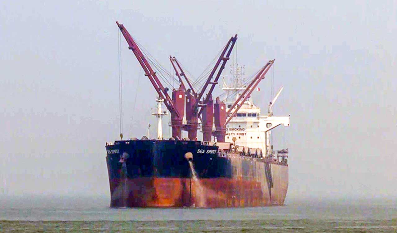 Indian tanker crosses Hormuz as two vessels turn back after firing