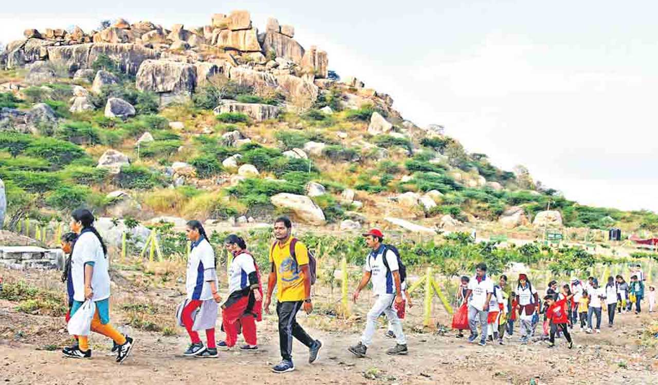 Karnataka makes nature guides mandatory for trekking routes