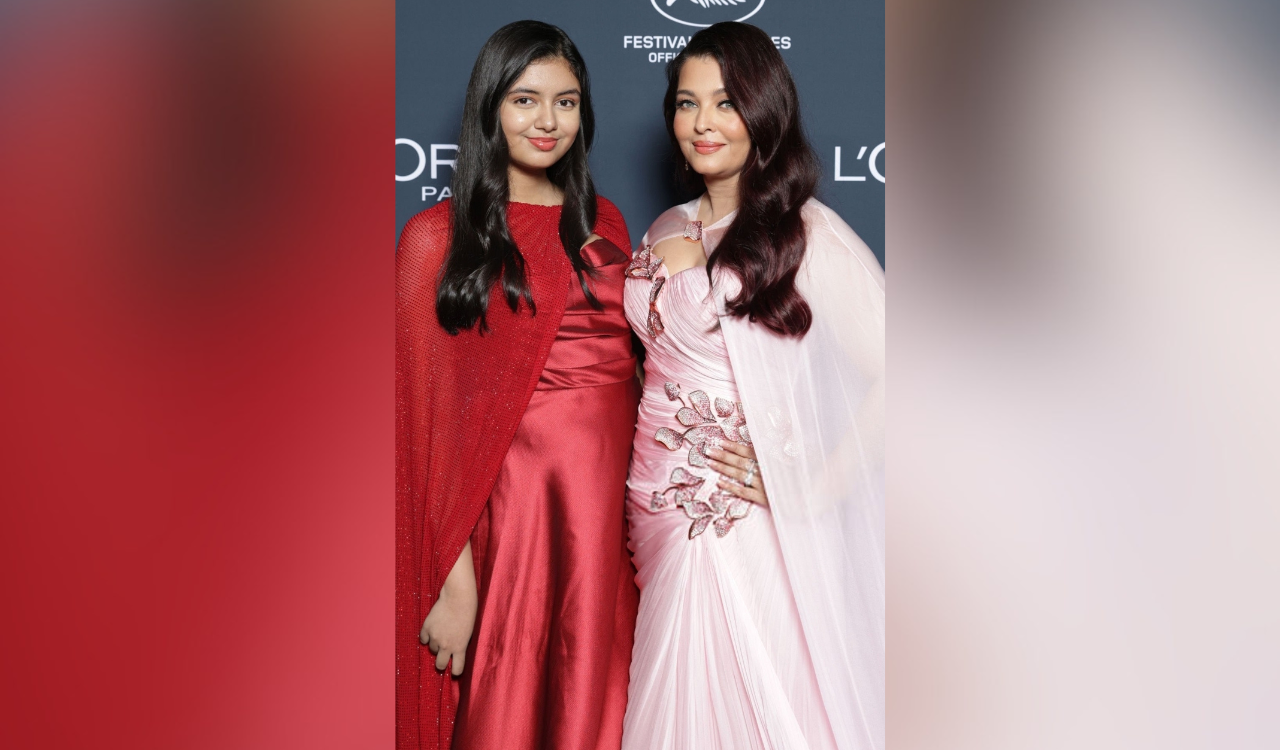 Aishwarya Rai Bachchan poses with daughter Aaradhya at Cannes 2026
