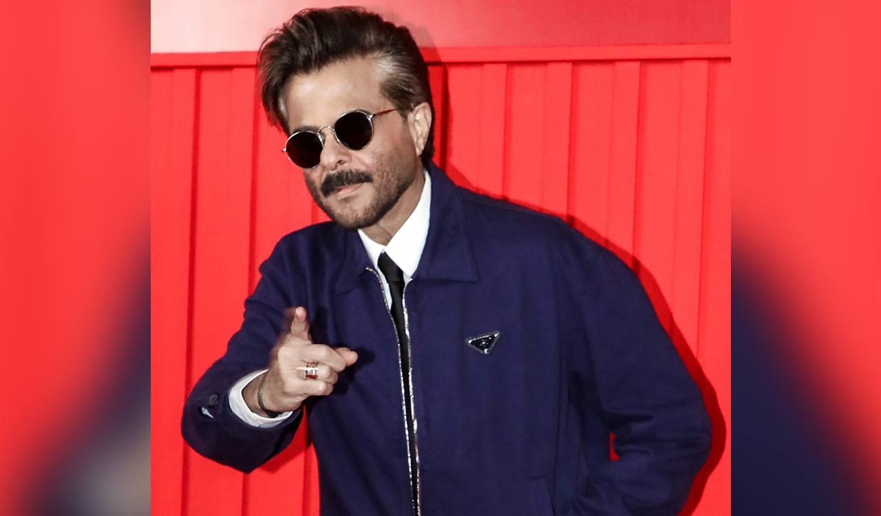 Anil Kapoor recalls getting pics of his ‘Jakaas’ poster placed in the auto rickshaws