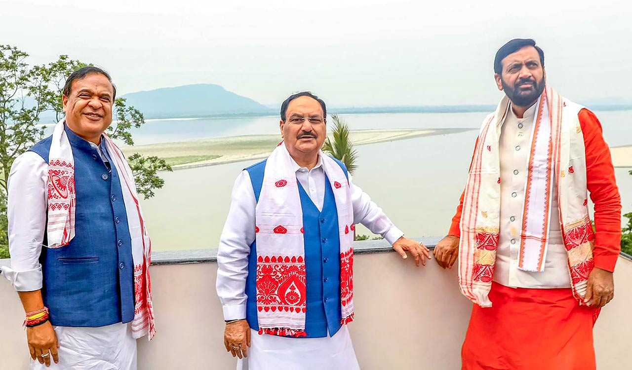 Himanta takes oath as Assam CM for second successive term