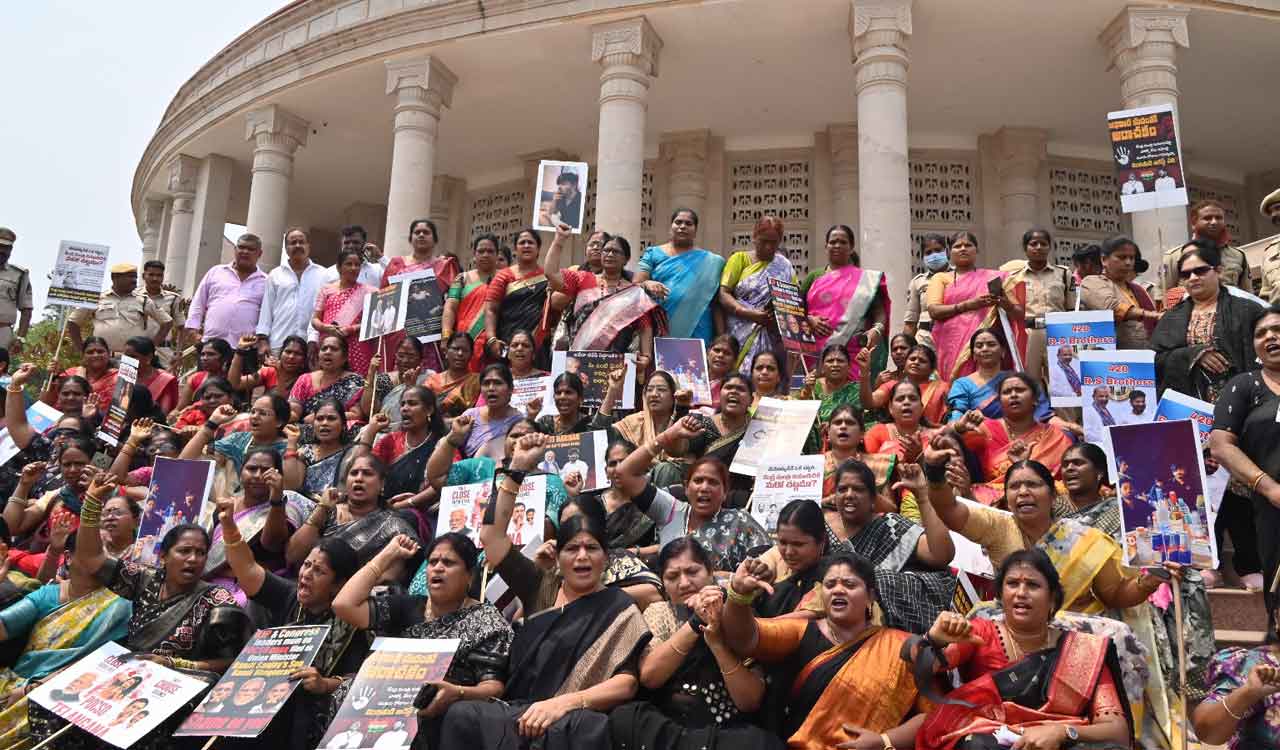 BRS women stage protest over POCSO case, demand immediate arrest of Sai Bageerath