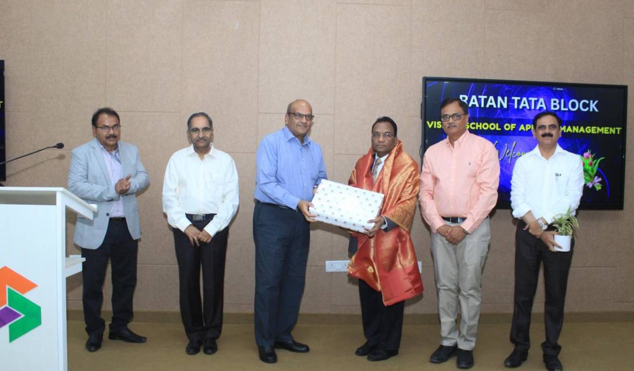 BVRIT names new building after Ratan Tata