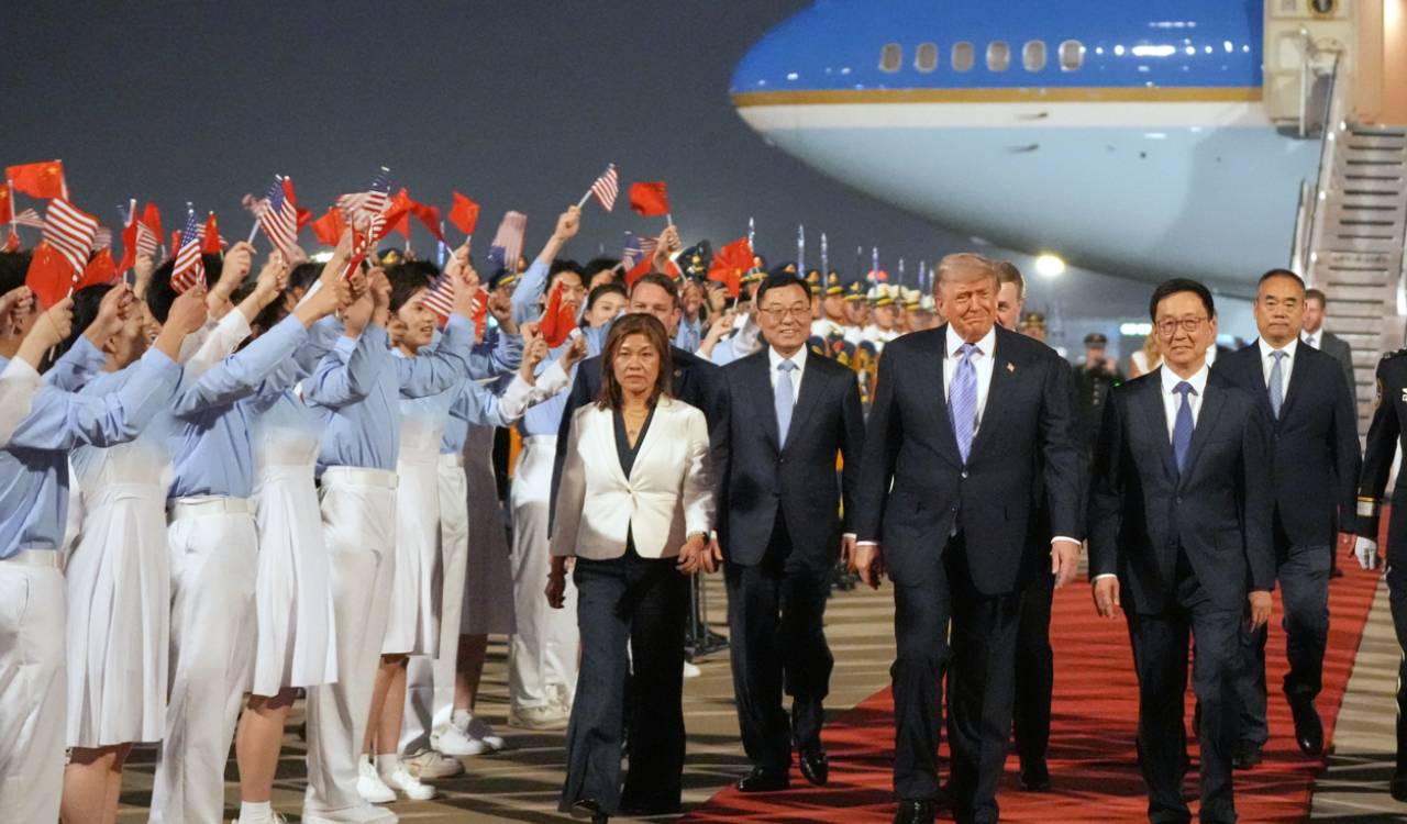 Donald Trump accorded red carpet welcome in Beijing, protocol broken