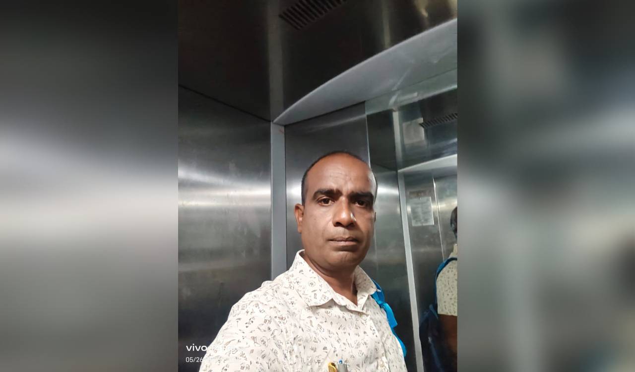 DRDA officer gets struck in IDOC lift in Sircilla