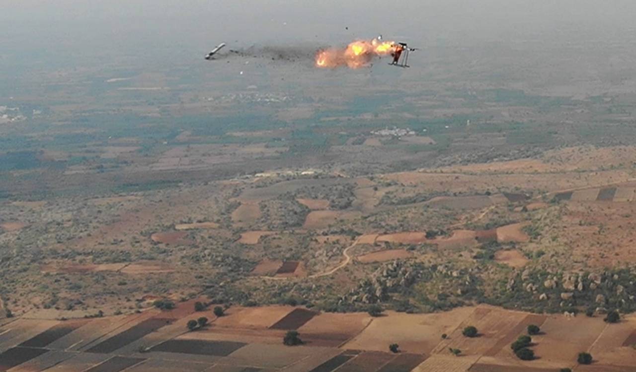 Video: India achieves milestone in UAV-launched missile system
