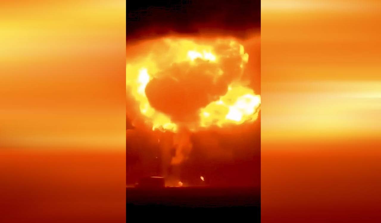Setback for Bezos as Blue Origin’s New Glenn rocket explodes during Florida test