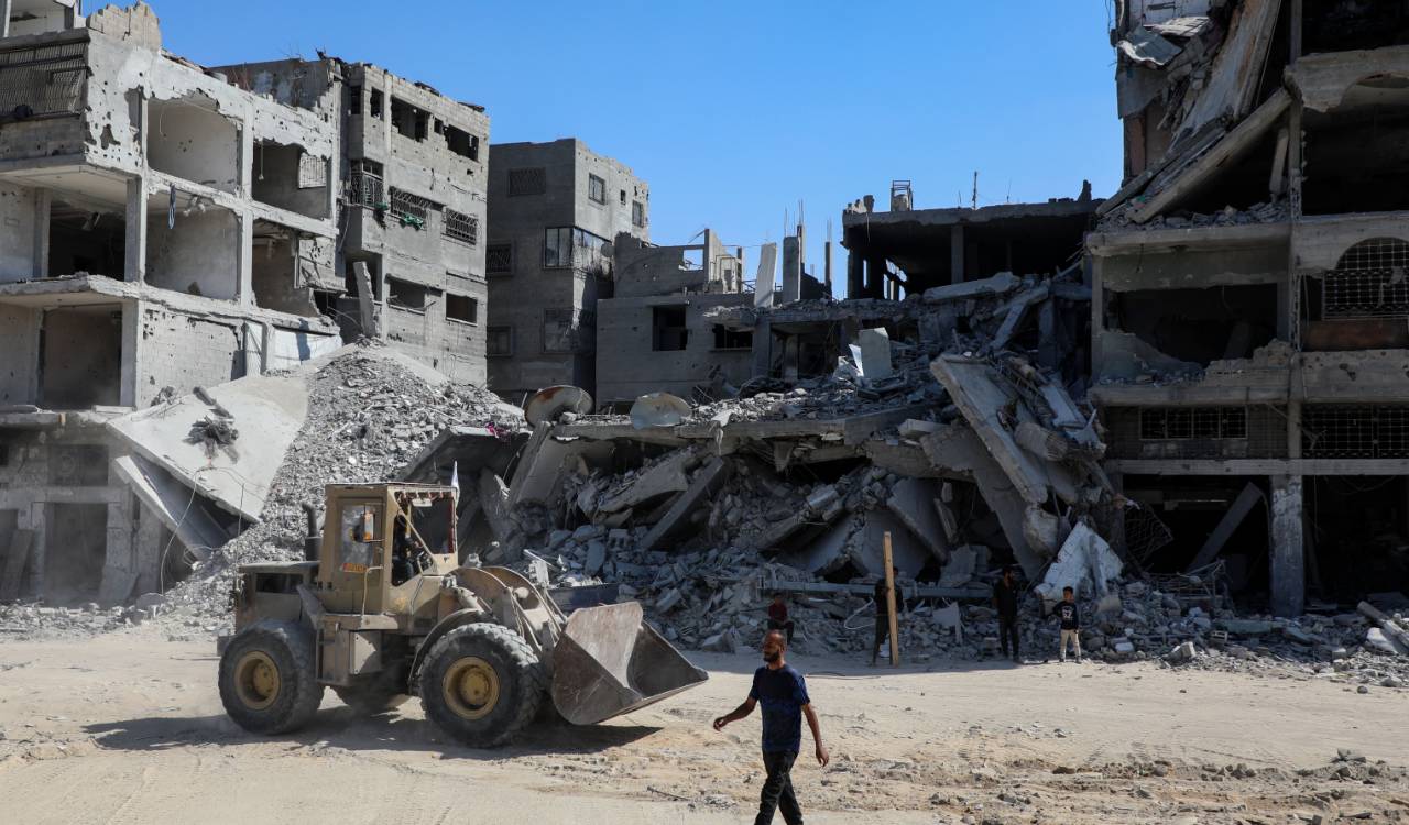 Israel Defense Forces claims strike on Gaza weapons facility