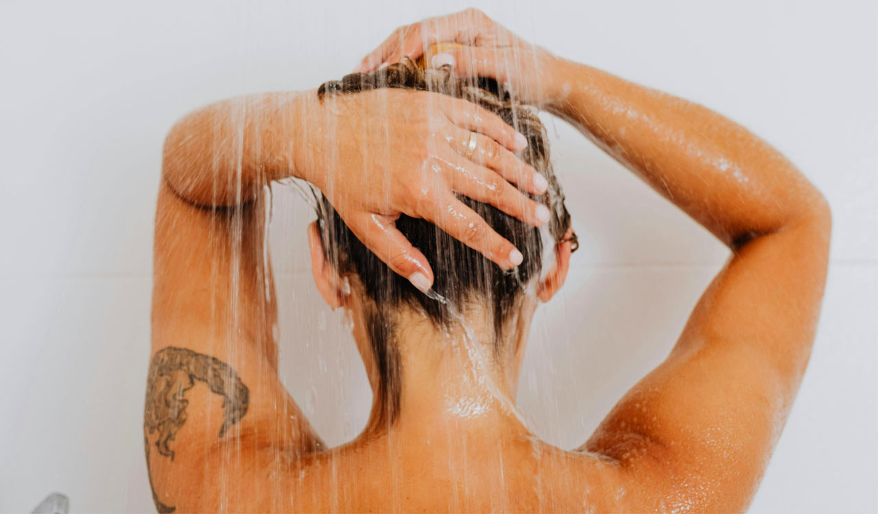 Hot showers may harm your skin, dermatologists warn