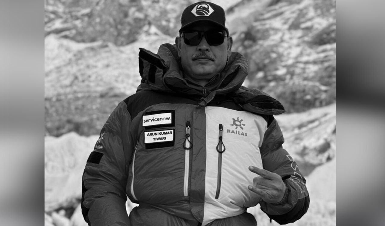 Hyderabad techie dies on Mount Everest; family decides to leave body on peak