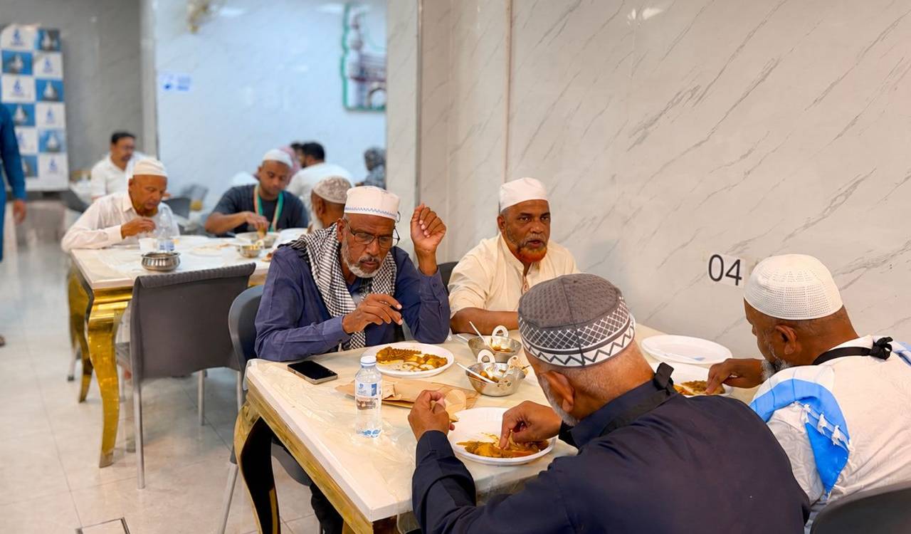 Indian Haj pilgrims struggle for regional desi food in Makkah