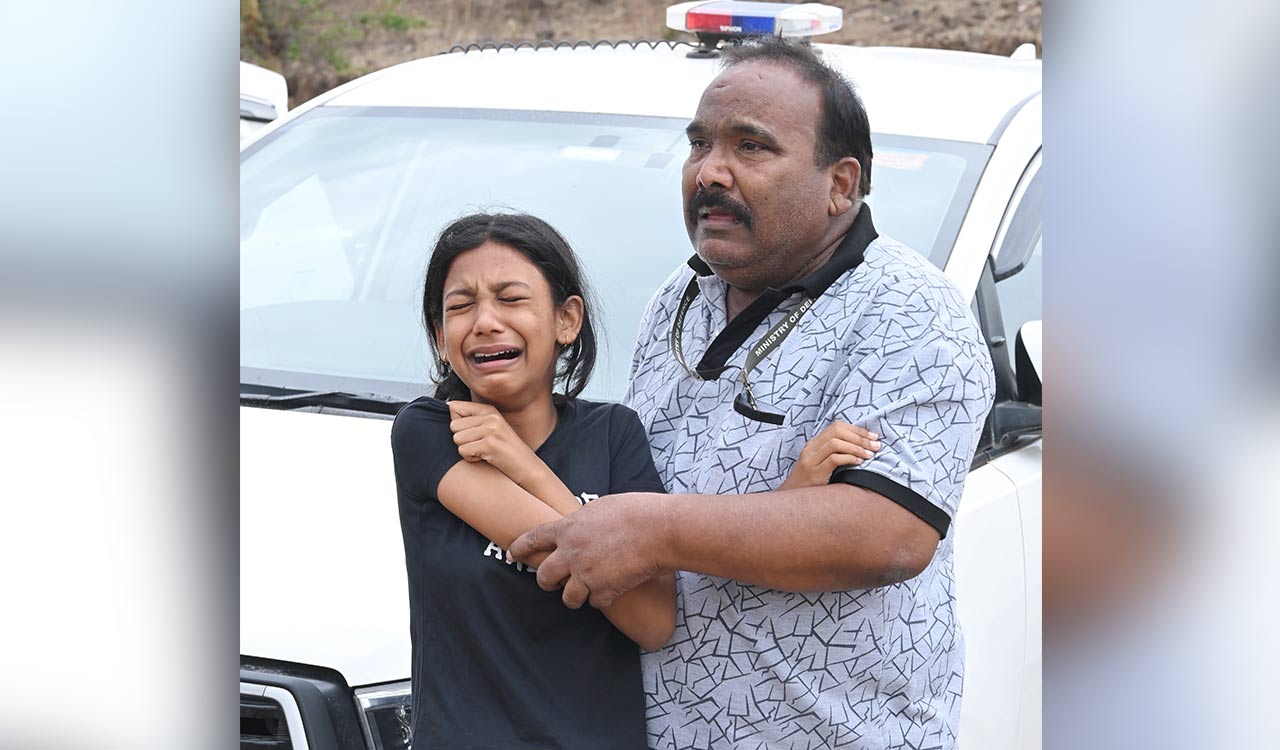 Bargi Dam tragedy: Divers find body of woman clutching child inside sunken cruise boat