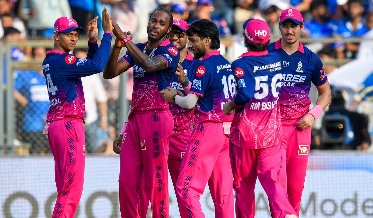 Jofra Archer powers Rajasthan Royals into IPL playoffs with 30-run win over Mumbai Indians